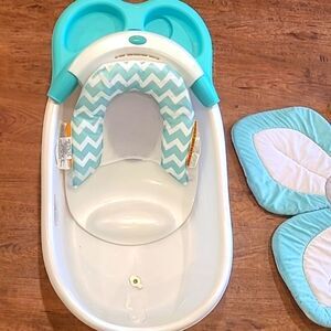 Summer Infant Warming Waterfall Bath with Blooming Bath Lotus